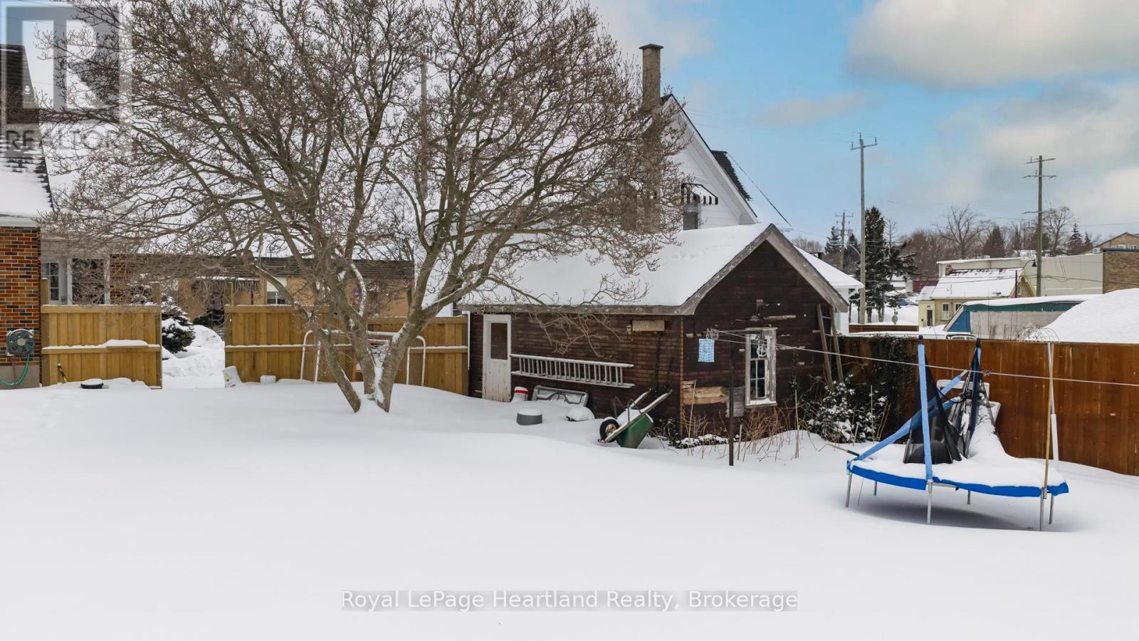 108 Albert Street, Central Huron, Ontario  N0M 1L0 - Photo 35 - X12823558