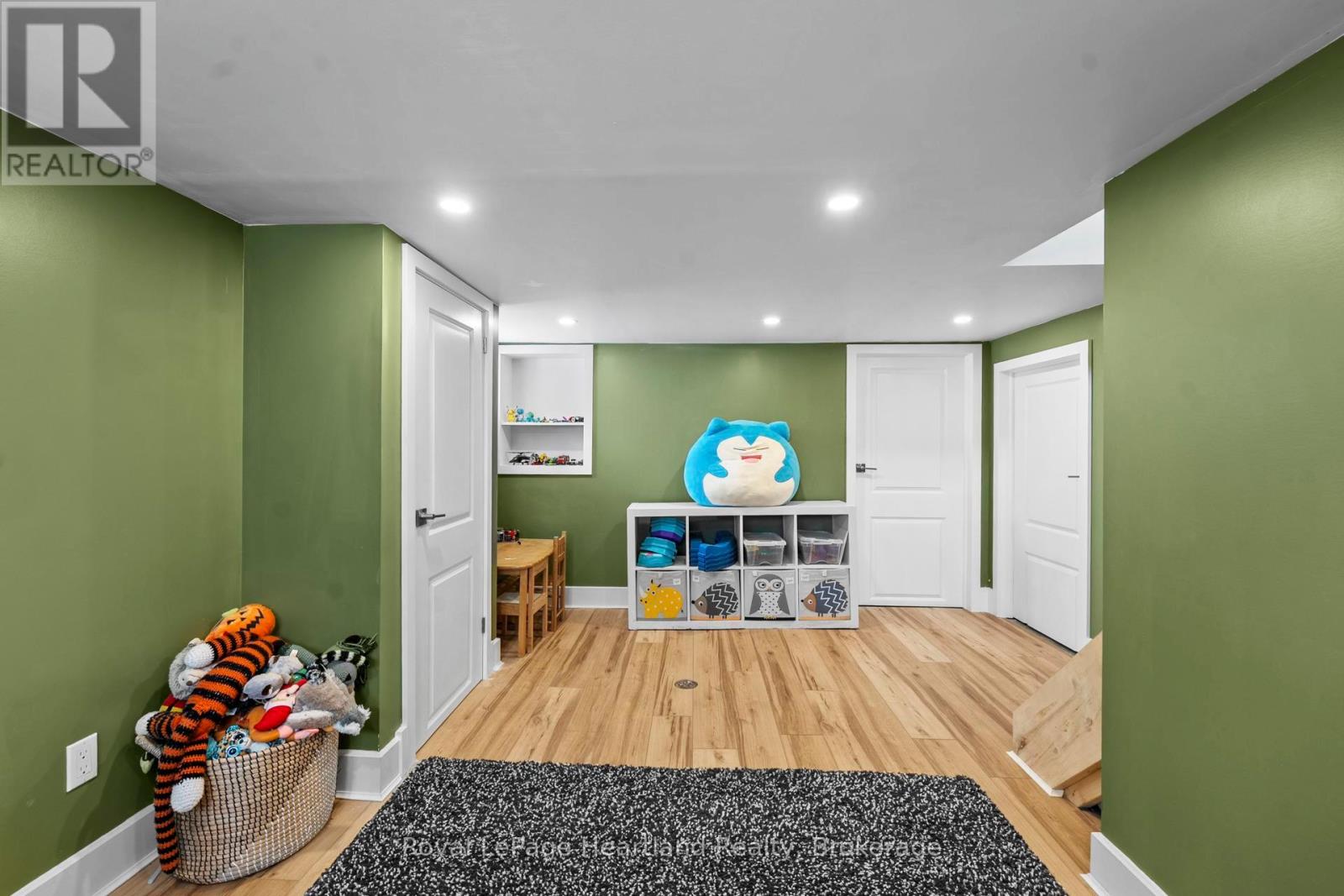 108 Albert Street, Central Huron, Ontario  N0M 1L0 - Photo 33 - X12823558