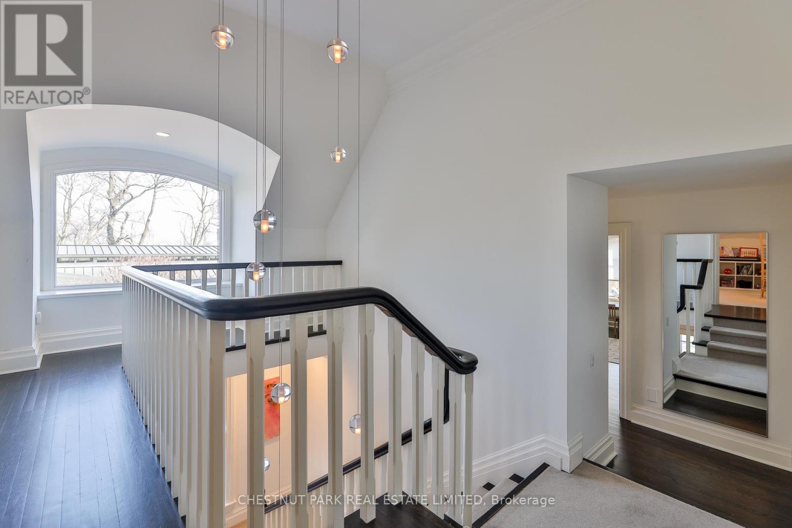 1 Glen Edyth Place, Toronto, Ontario  M4V 2W1 - Photo 15 - C13002968