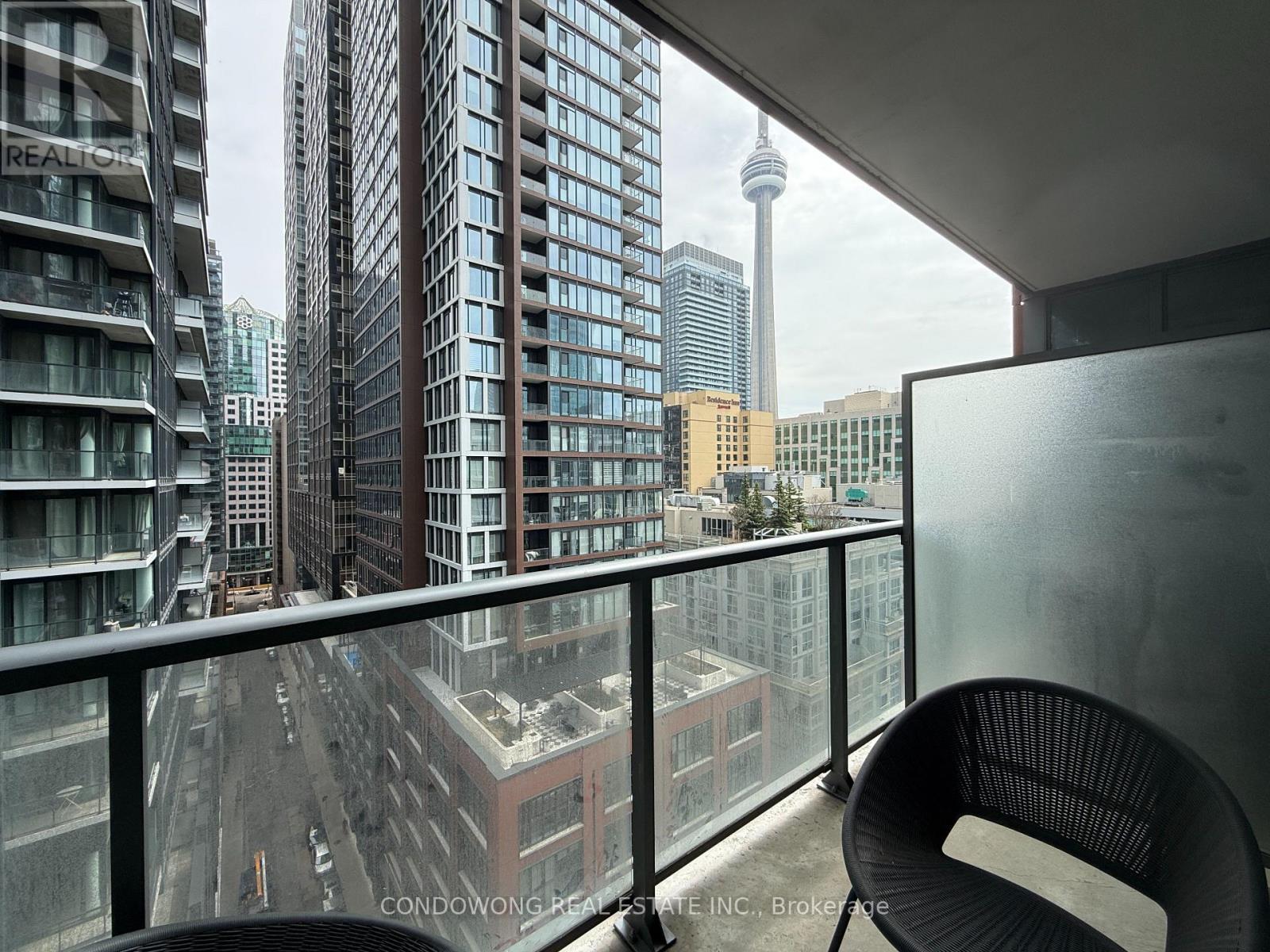 1303 - 88 Blue Jays Way, Toronto, Ontario  M5V 0L7 - Photo 12 - C13008034