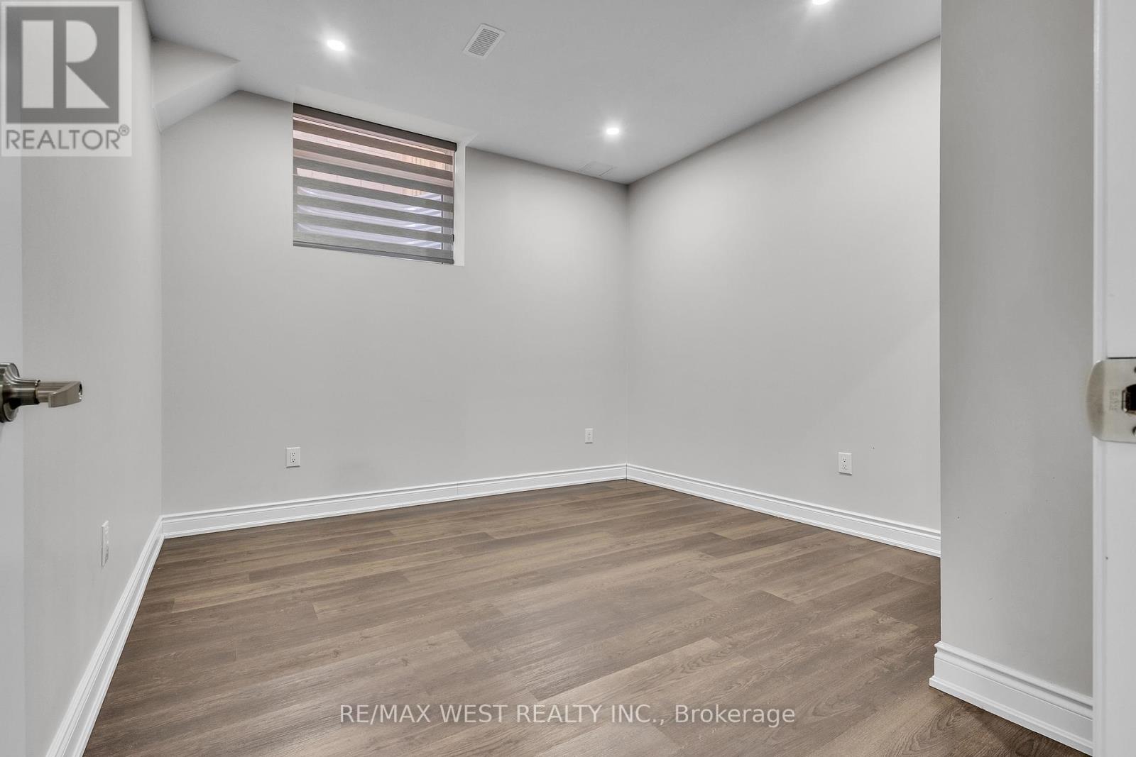 65 Port Royal Avenue, Vaughan, Ontario  L4H 4K6 - Photo 31 - N12954396