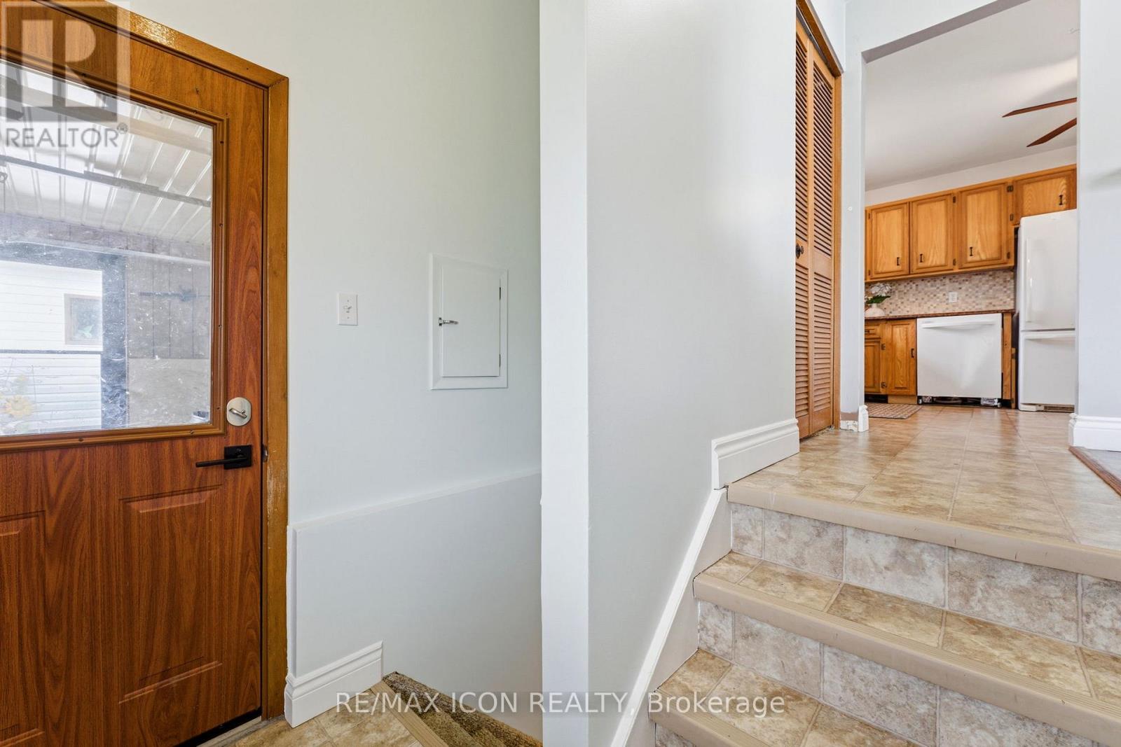 13 Greenwood Drive, Wilmot, Ontario  N3A 1L1 - Photo 5 - X13008104