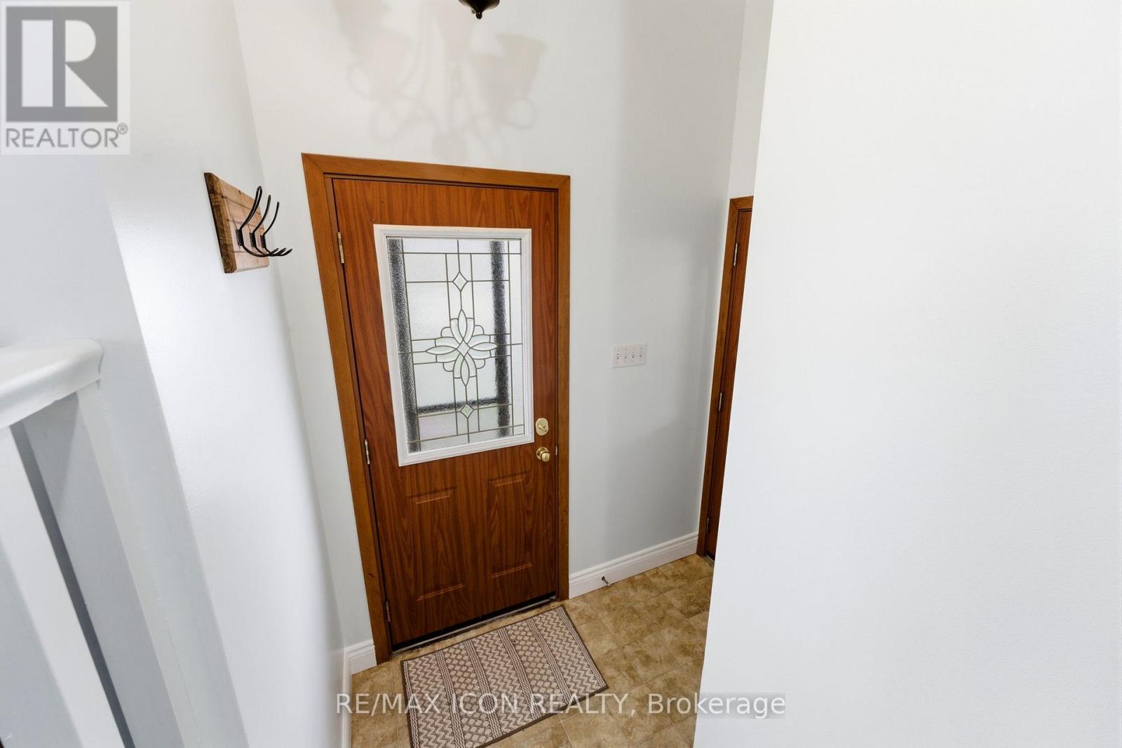 13 Greenwood Drive, Wilmot, Ontario  N3A 1L1 - Photo 6 - X13008104