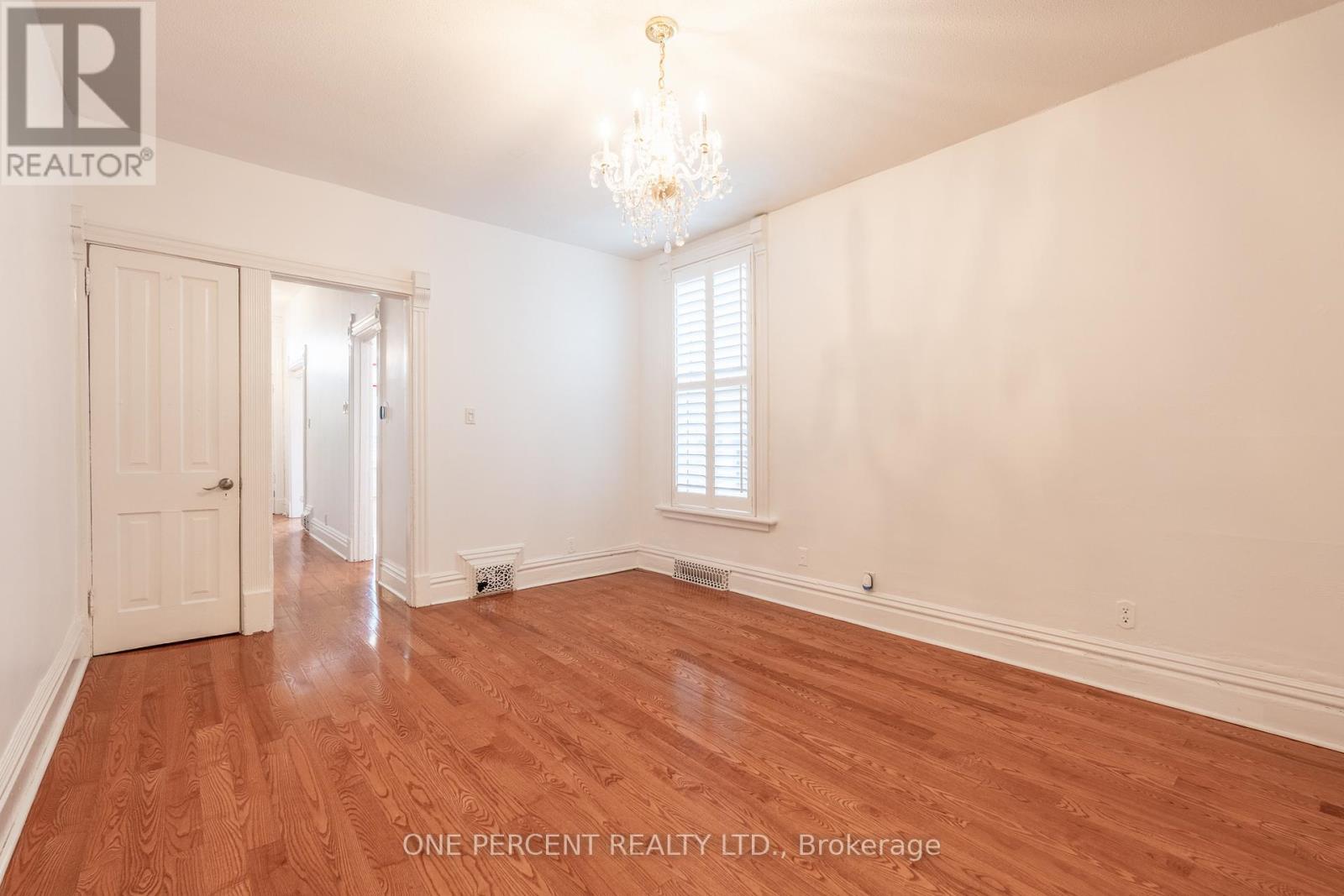 198 Bay Street N, Hamilton, Ontario  L8R 2P9 - Photo 12 - X13008114