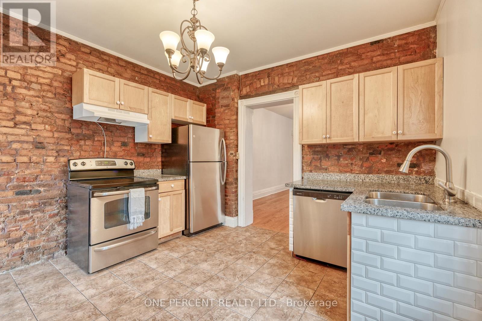 198 Bay Street N, Hamilton, Ontario  L8R 2P9 - Photo 15 - X13008114