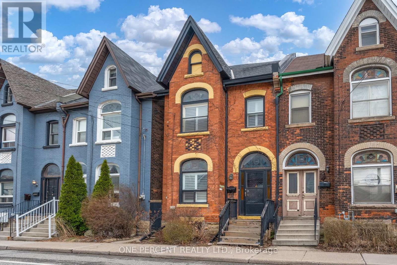 198 Bay Street N, Hamilton, Ontario  L8R 2P9 - Photo 2 - X13008114