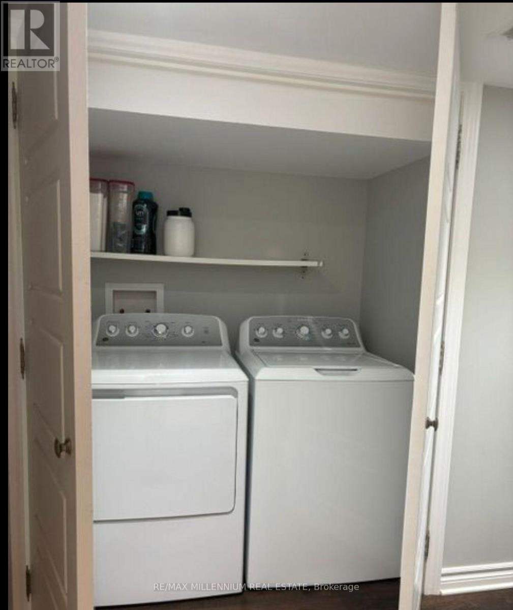 Bsmt - 1341 Freeport Drive, Mississauga, Ontario  L5C 1S5 - Photo 9 - W13008026