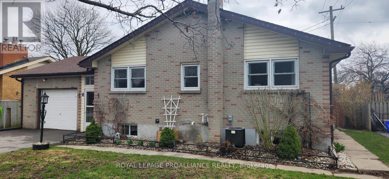 4 GEARIN STREET, Quinte West, Ontario