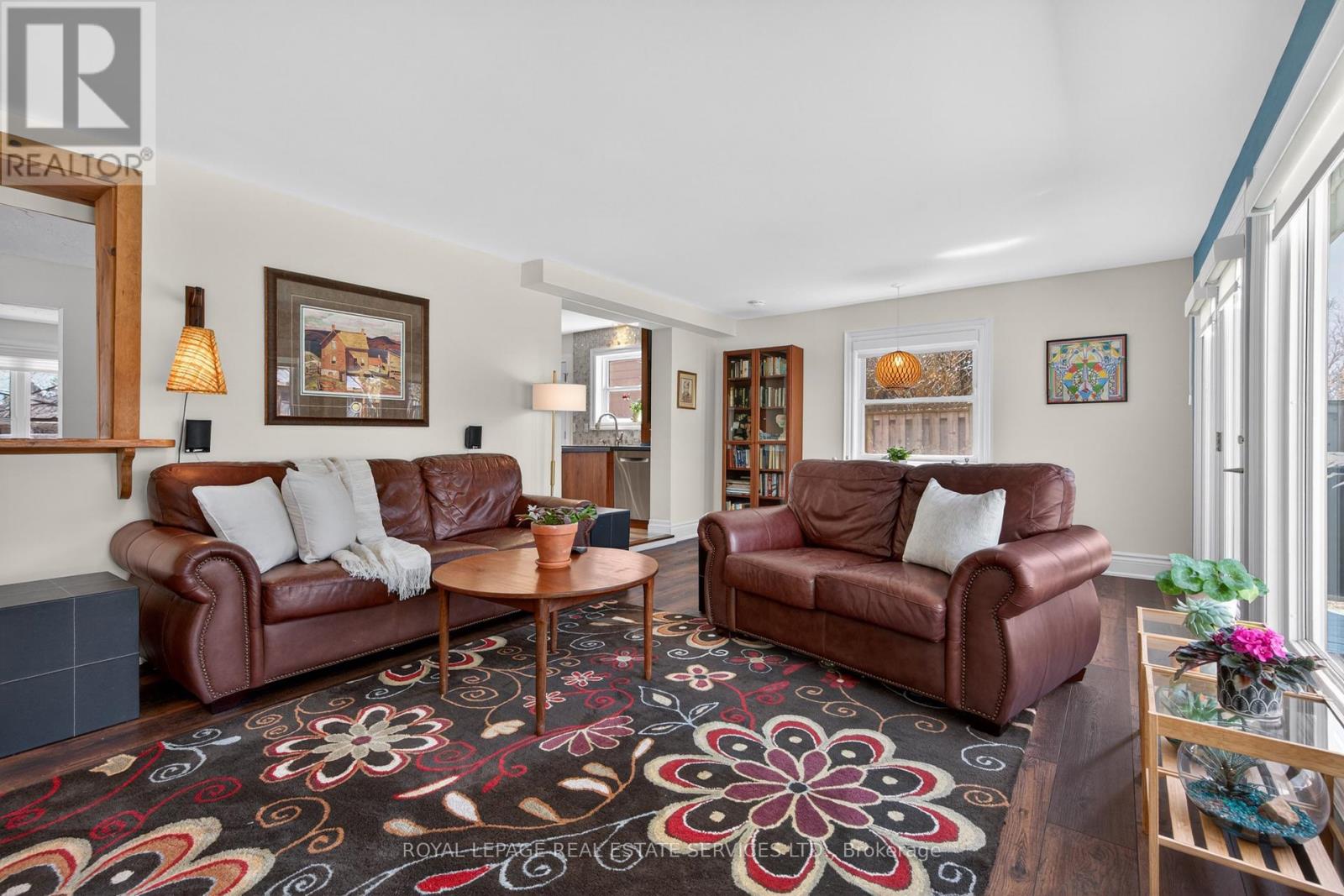 141 Oakdale Drive, Oakville, Ontario  L6H 1J4 - Photo 13 - W12983852