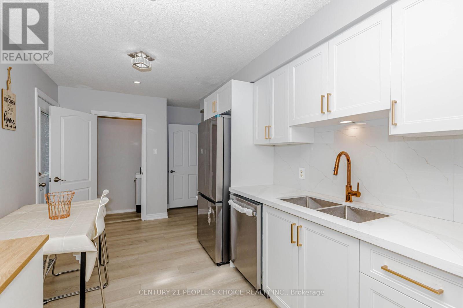 570b Glen Forrest Boulevard, Waterloo, Ontario  N2L 4J5 - Photo 14 - X13004032