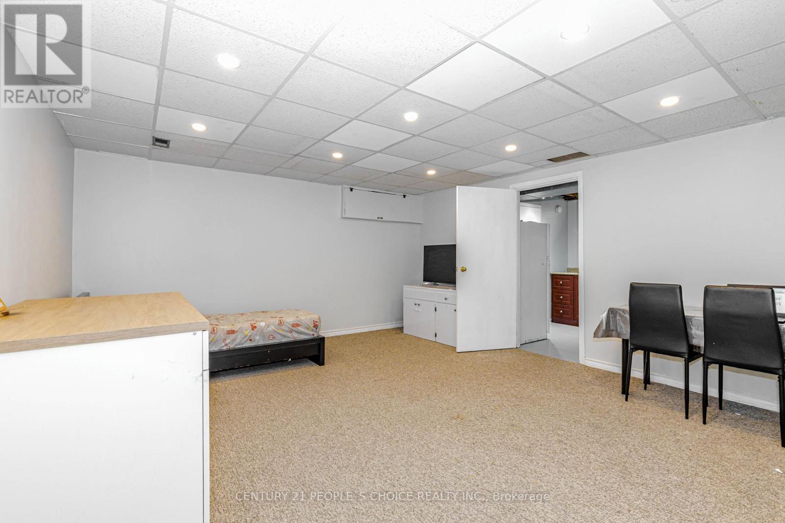 570b Glen Forrest Boulevard, Waterloo, Ontario  N2L 4J5 - Photo 34 - X13004032