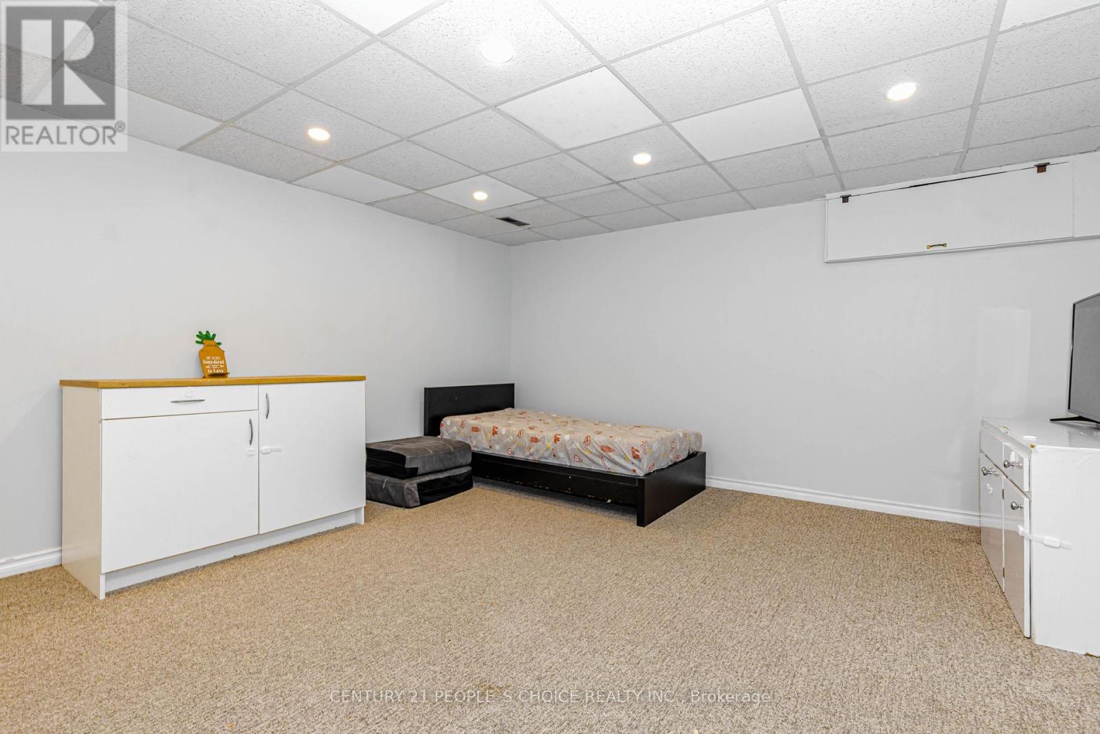 570b Glen Forrest Boulevard, Waterloo, Ontario  N2L 4J5 - Photo 35 - X13004032