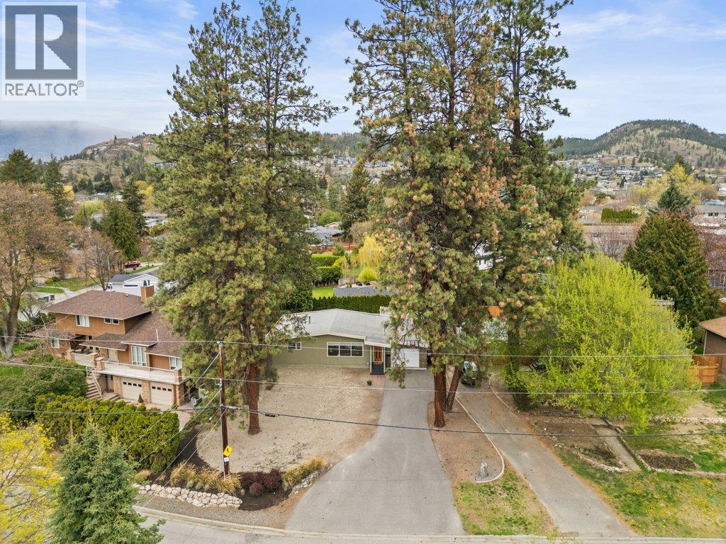 1784 Highland Drive N, Kelowna, British Columbia  V1Y 4L2 - Photo 51 - 10383158