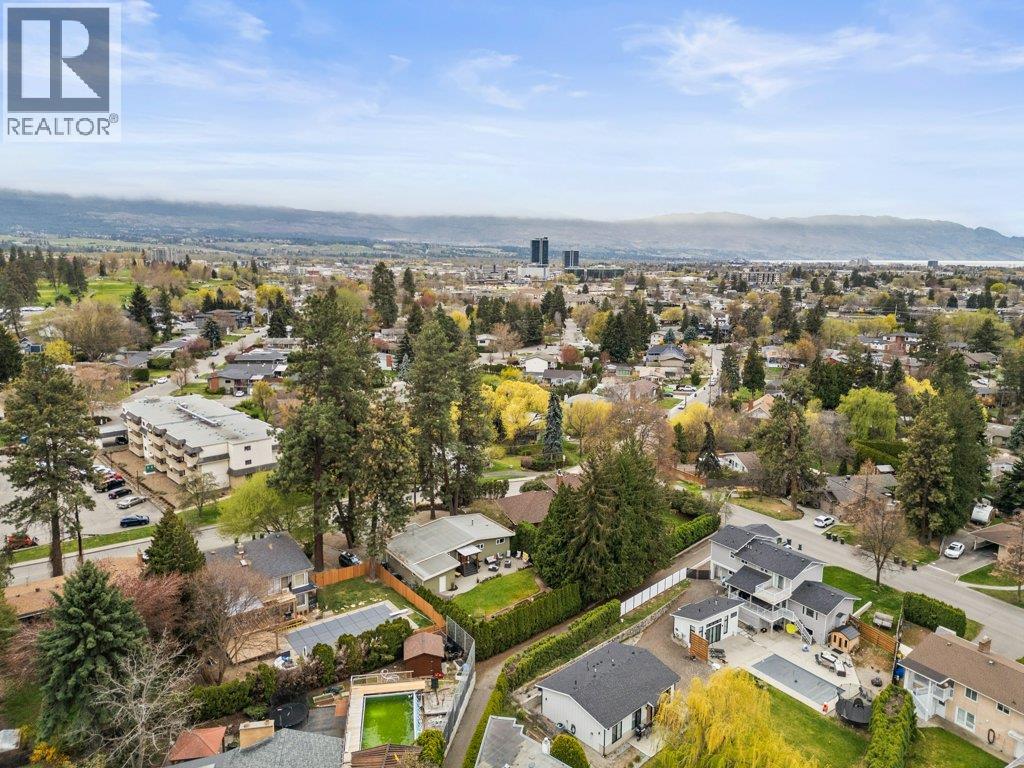 1784 Highland Drive N, Kelowna, British Columbia  V1Y 4L2 - Photo 55 - 10383158