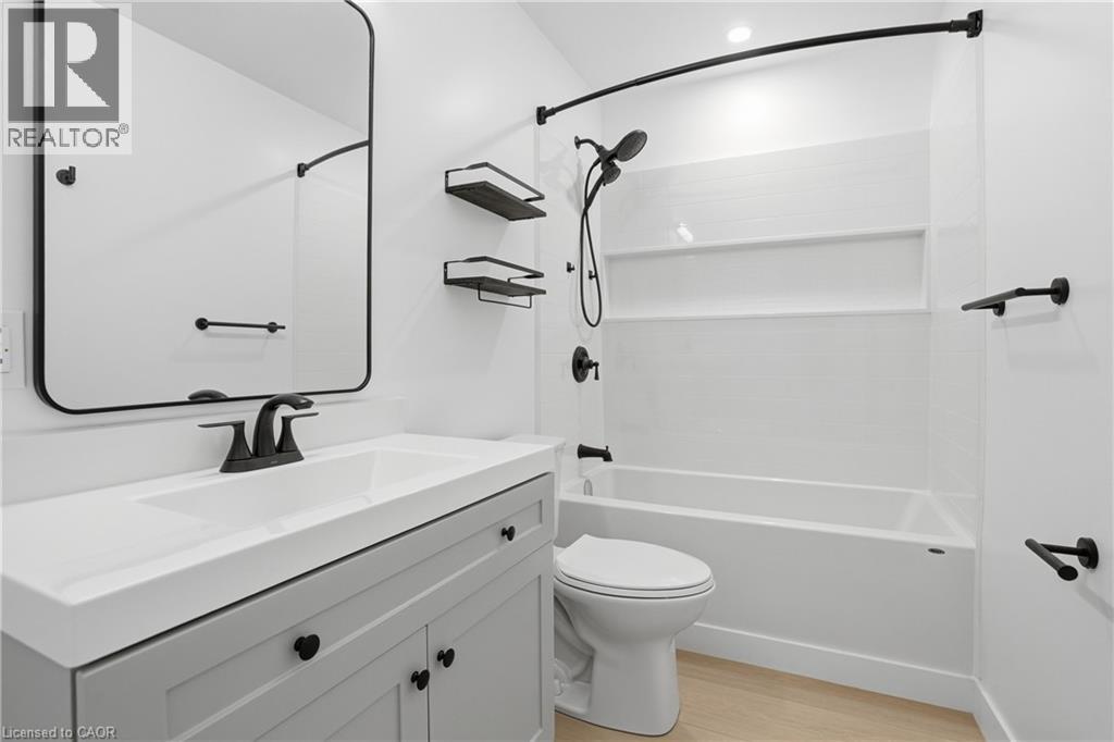 1110 Cannon Street E Unit# A, Hamilton, Ontario  L8L 2J6 - Photo 14 - 40821568