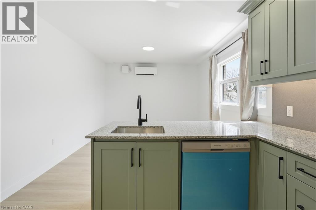 1110 Cannon Street E Unit# A, Hamilton, Ontario  L8L 2J6 - Photo 8 - 40821568