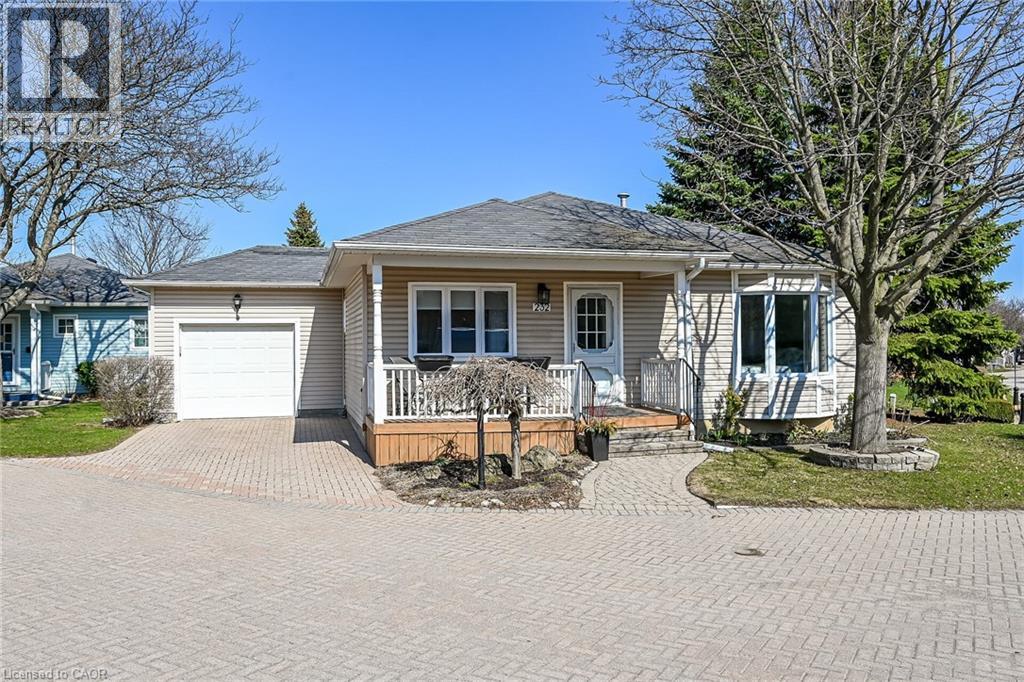 232 SILVERBIRCH Boulevard, Hamilton, Ontario