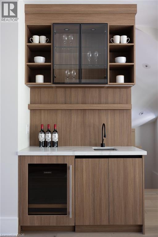 52 Roxborough Drive, Toronto, Ontario  M4W 1X1 - Photo 8 - 40820137