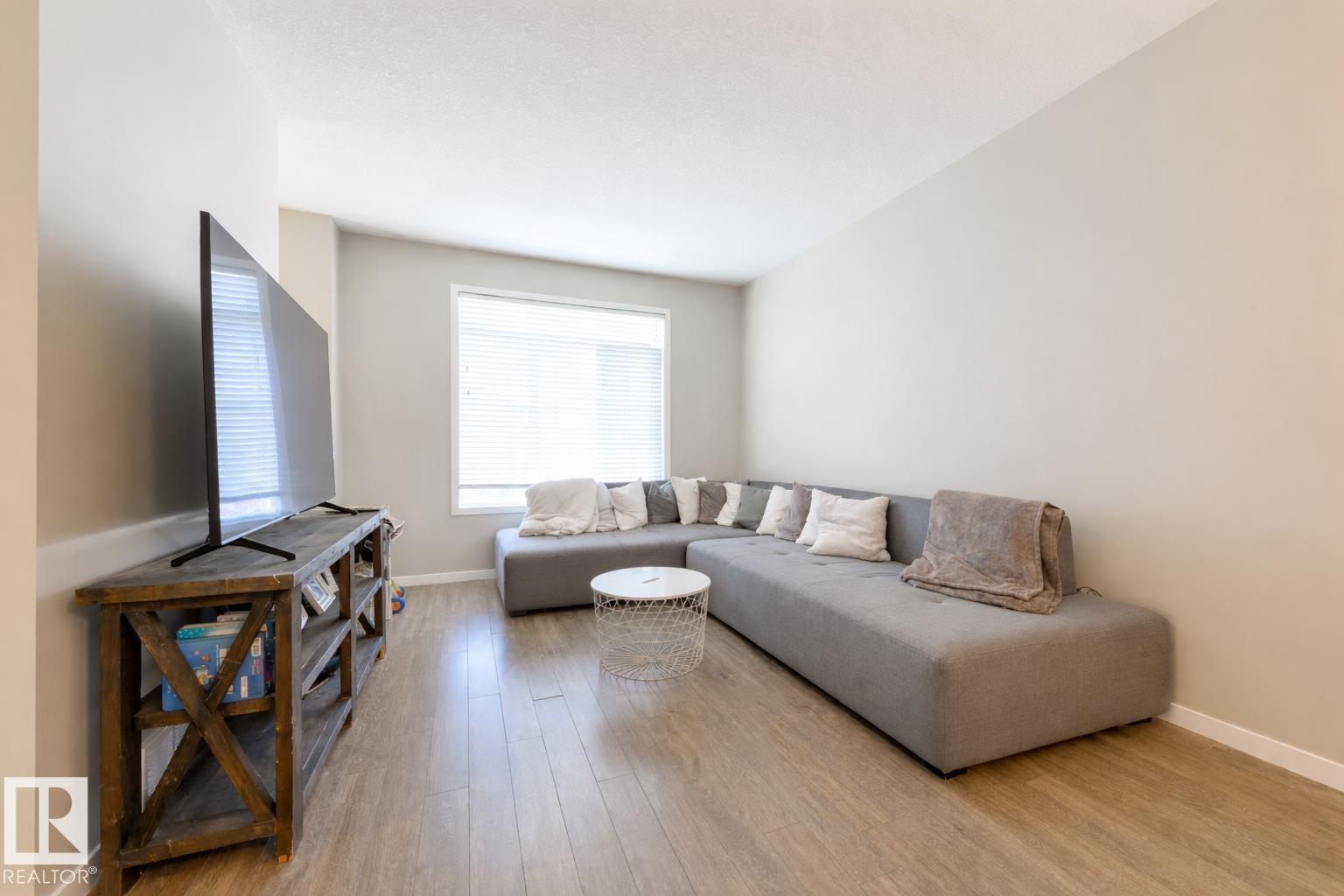 #2 320 Secord Bv NW, Edmonton, Alberta  T5T 7E8 - Photo 4 - E4481699