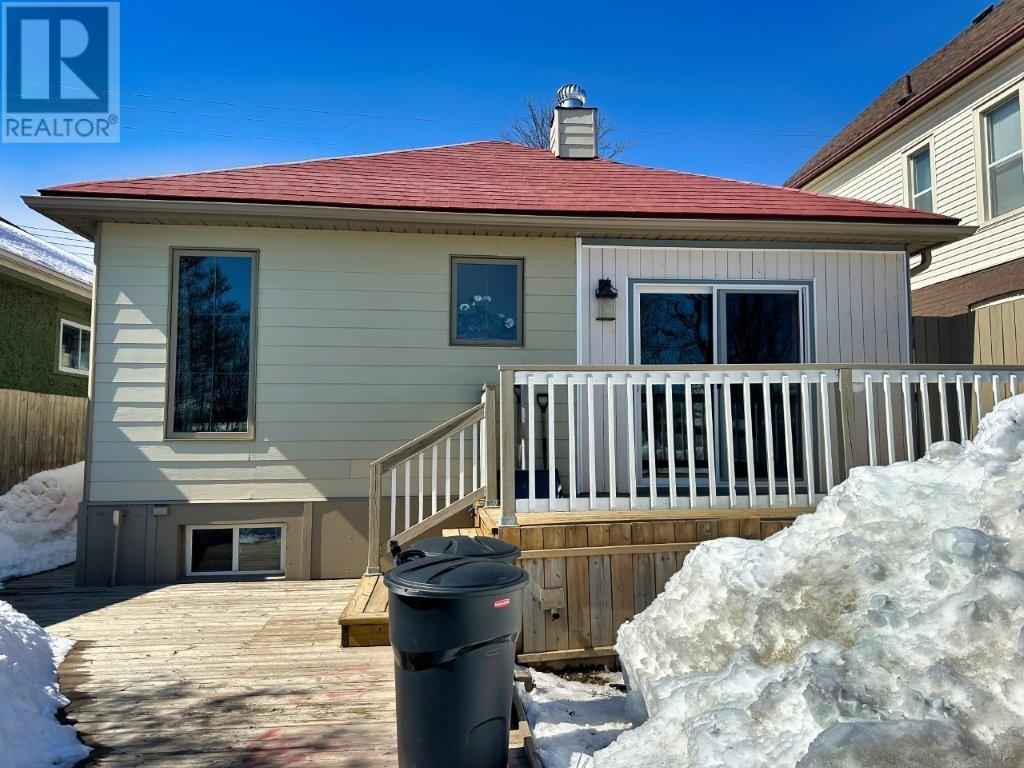 77 Prospect Ave, Thunder Bay, Ontario  P7A 5L1 - Photo 34 - TB2600647