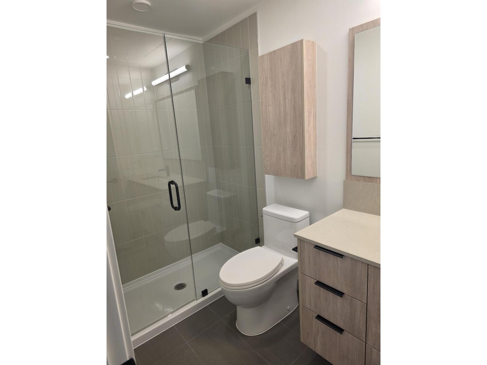 D506 10485 139 Street, Surrey, British Columbia  V3T 0W6 - Photo 8 - R3111580