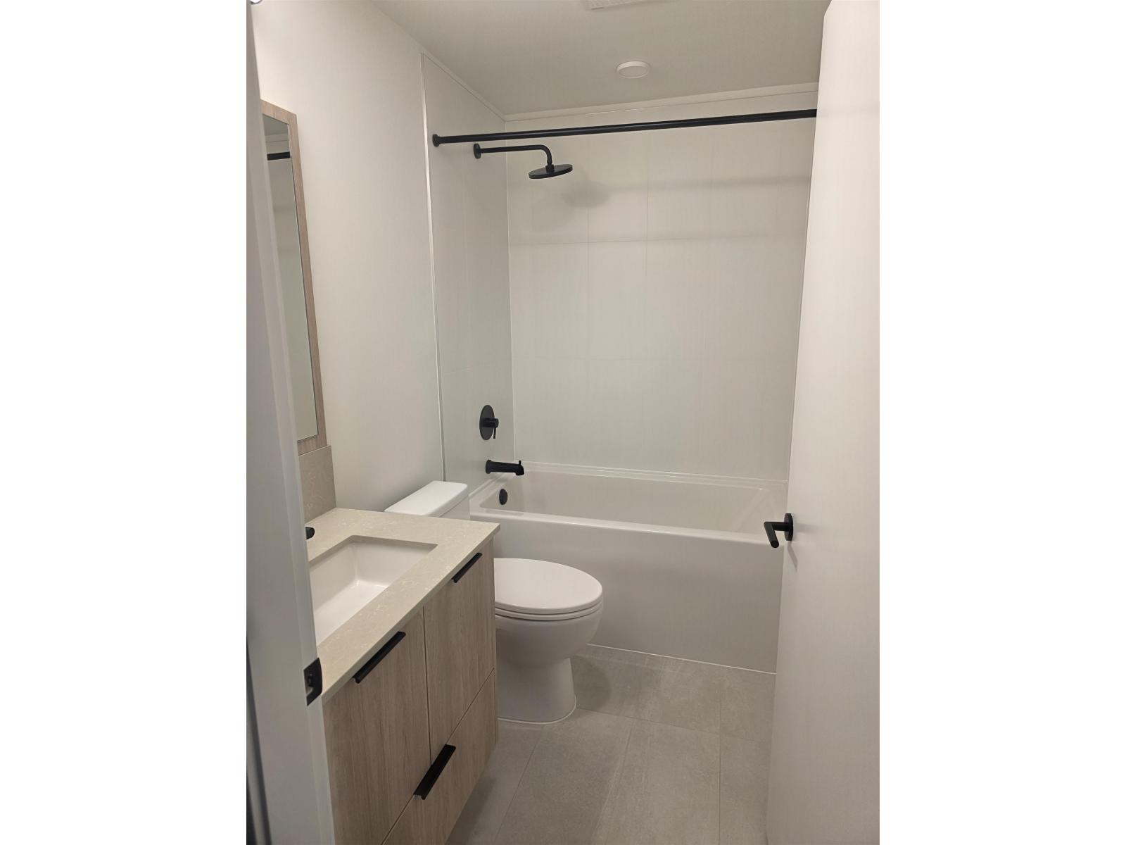 D506 10485 139 Street, Surrey, British Columbia  V3T 0W6 - Photo 7 - R3111580