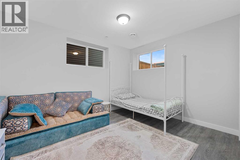 571 Livingston Way NE, Calgary, Alberta  T3P 0V9 - Photo 37 - A2286725