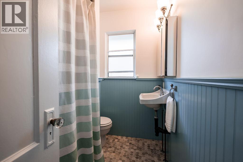 2867 E Georgia Street, Vancouver, British Columbia  V5K 2K3 - Photo 21 - R3092582