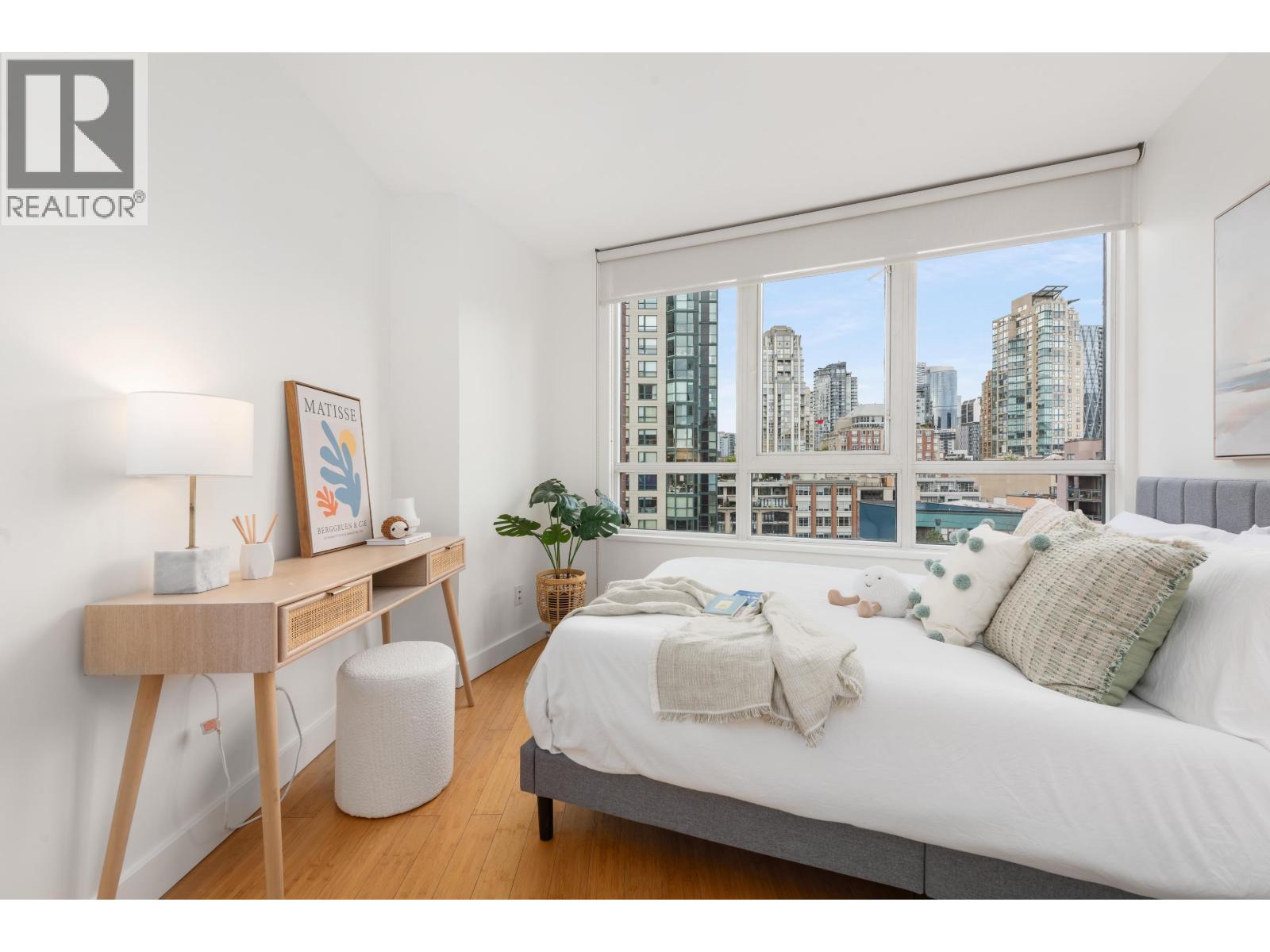 11d 199 Drake Street, Vancouver, British Columbia  V6Z 2T9 - Photo 10 - R3110506