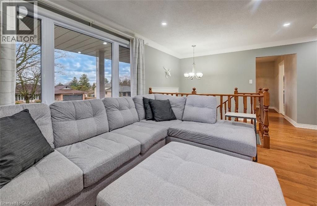 4 Ronald Road, Cambridge, Ontario  N1S 4N1 - Photo 6 - 40821590