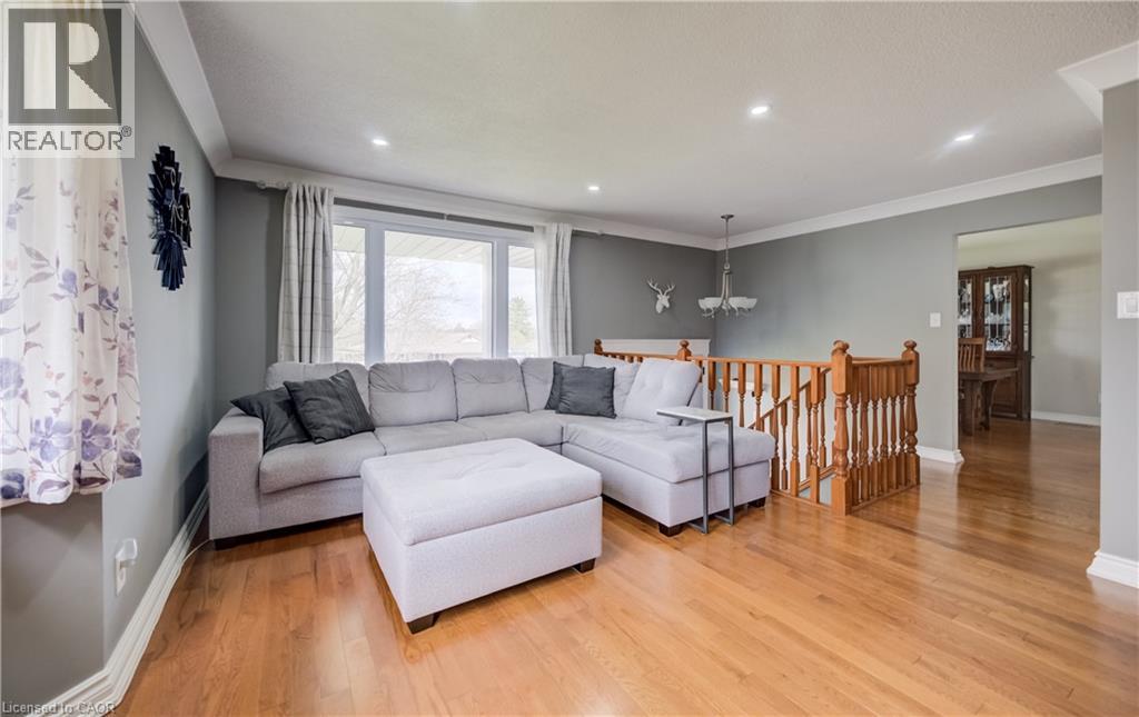 4 Ronald Road, Cambridge, Ontario  N1S 4N1 - Photo 5 - 40821590