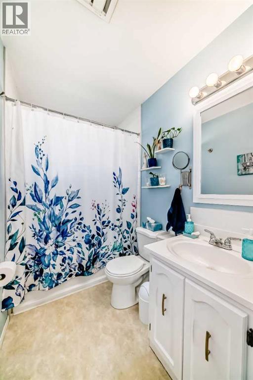 3772 Dover Ridge Drive SE, Calgary, Alberta  T2B 2C9 - Photo 16 - A2300186