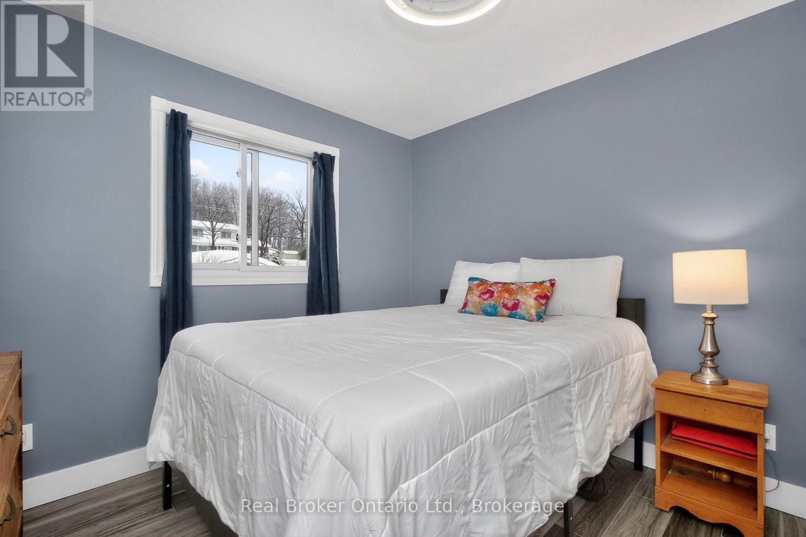 44 Byrnes Crescent, Penetanguishene, Ontario  L9M 1V9 - Photo 11 - S12819594