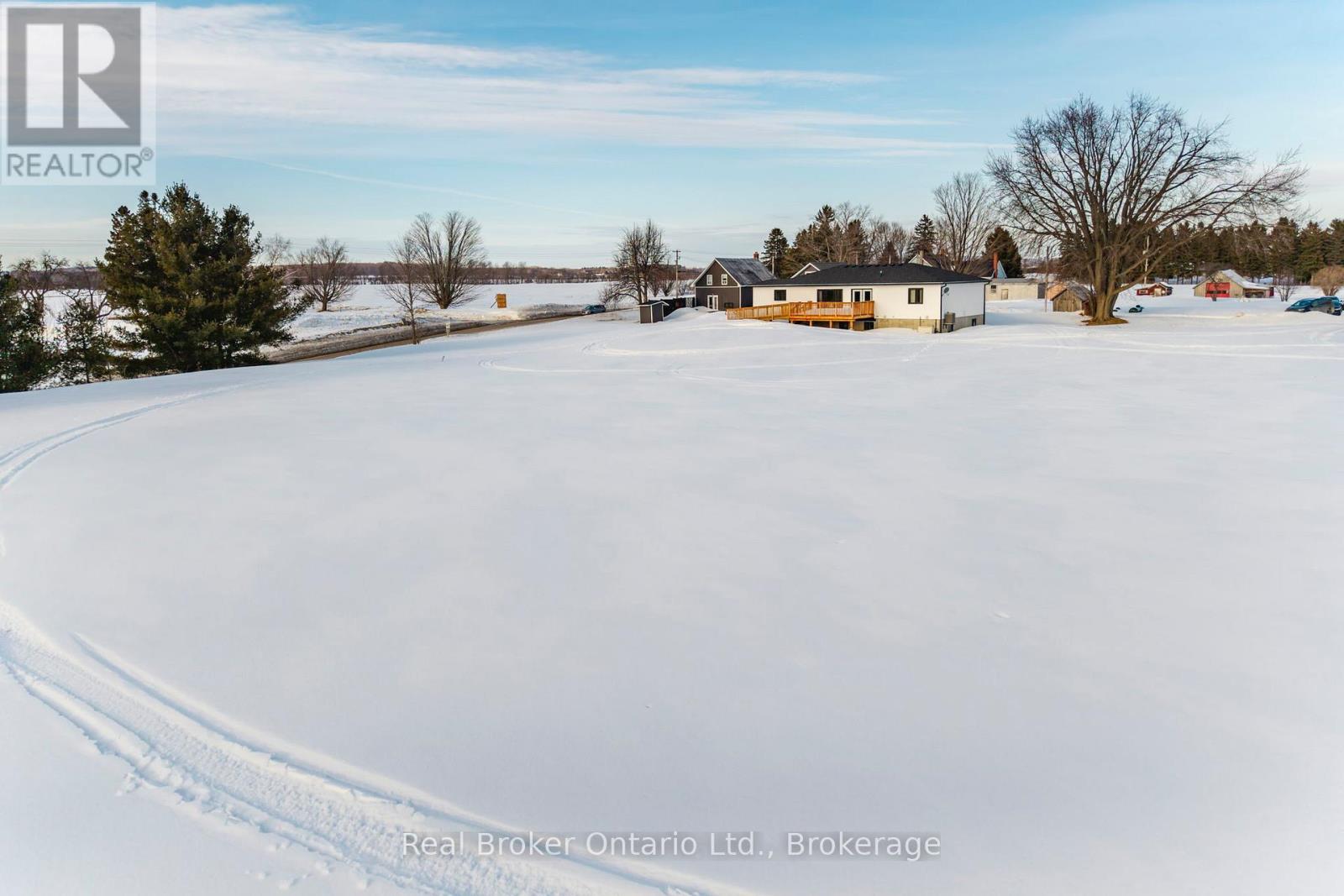 597 Lafontaine  Road W, Tiny, Ontario  L9M 0L7 - Photo 35 - S12851078