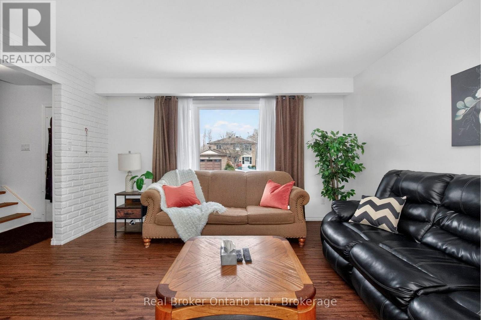 Lorem Ipsum Dolor, Midland, Ontario  L4R  - Photo 3 - DEMO29519282