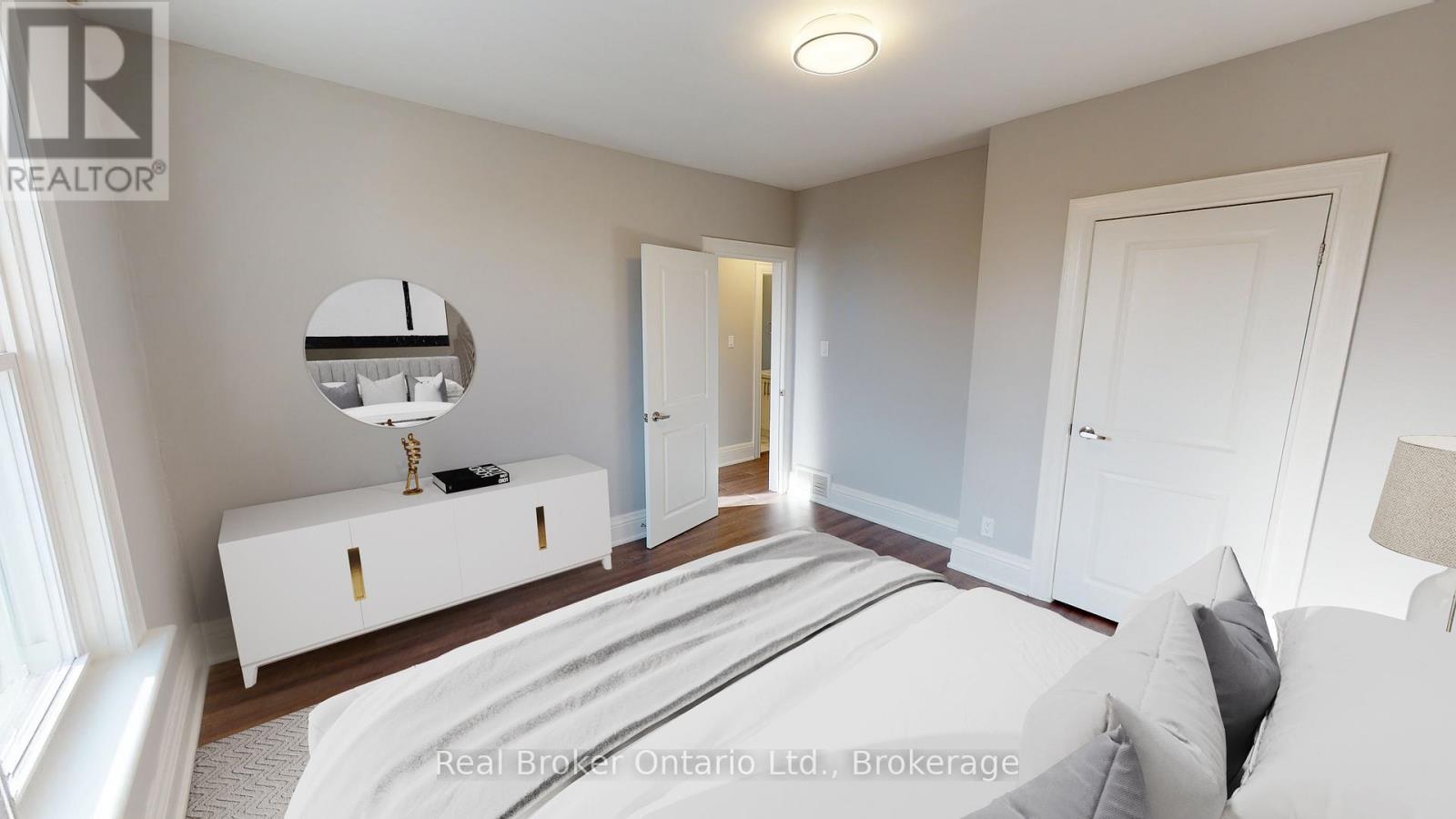 66 Nottawasaga Street, Orillia, Ontario  L3V 3J4 - Photo 14 - S12938618