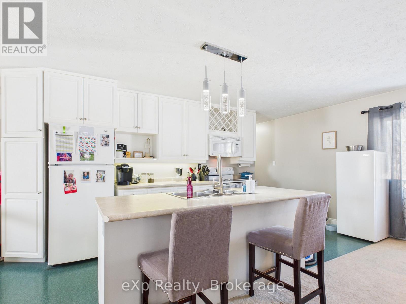 414 10th Street, Hanover, Ontario  N4N 1P6 - Photo 17 - X12740246