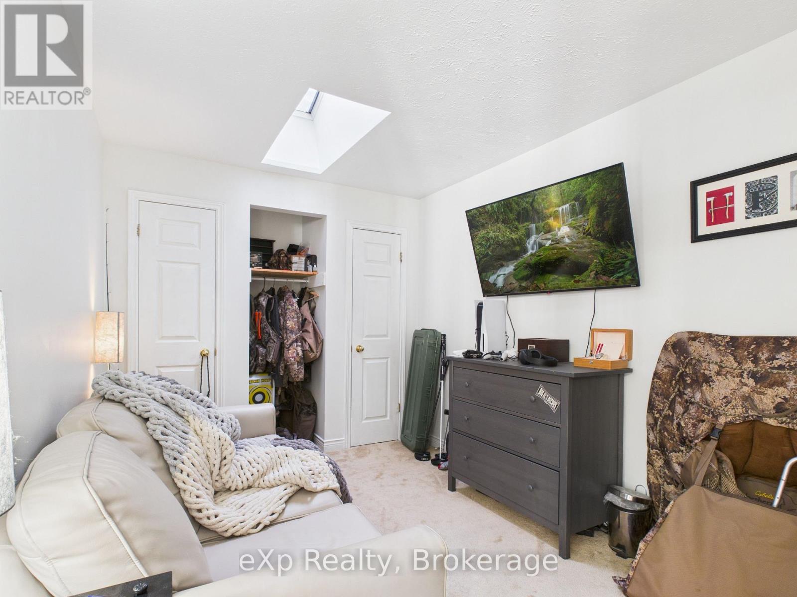 414 10th Street, Hanover, Ontario  N4N 1P6 - Photo 22 - X12740246