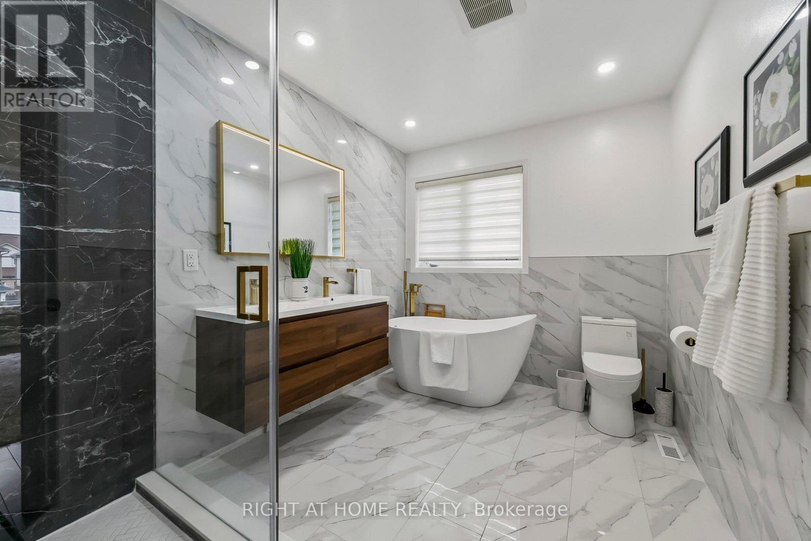 23 Coates Drive, Milton (De Dempsey), Ontario  L9T 5R4 - Photo 29 - W12955694