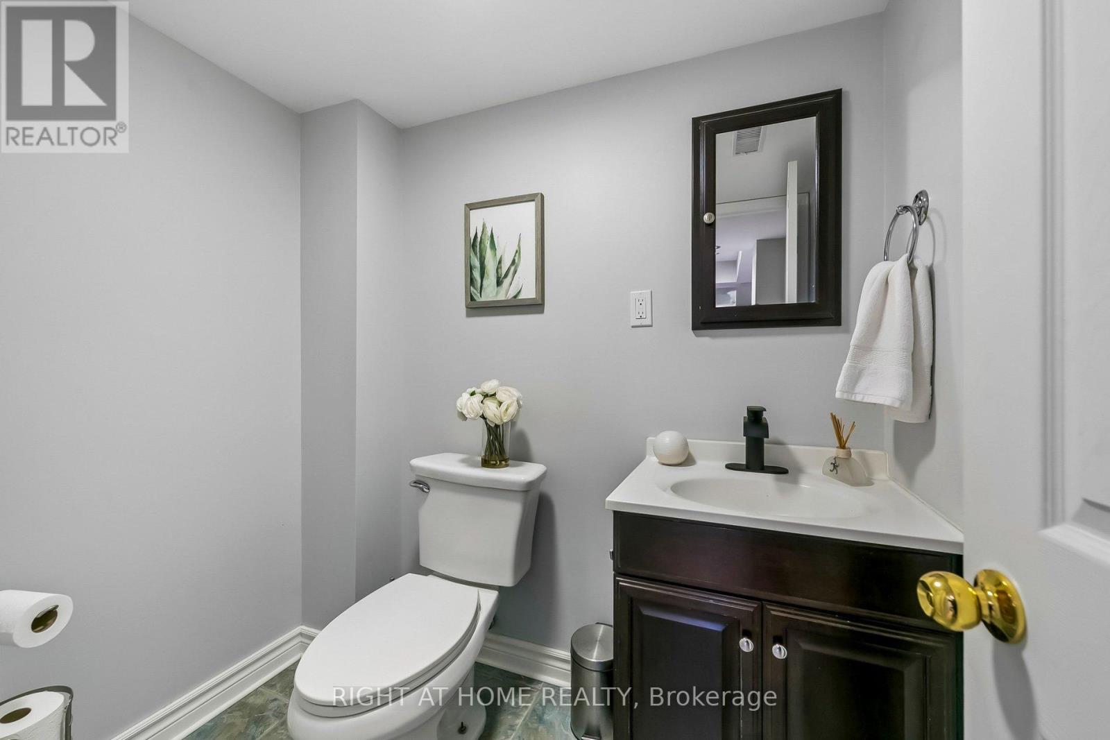 23 Coates Drive, Milton (De Dempsey), Ontario  L9T 5R4 - Photo 45 - W12955694