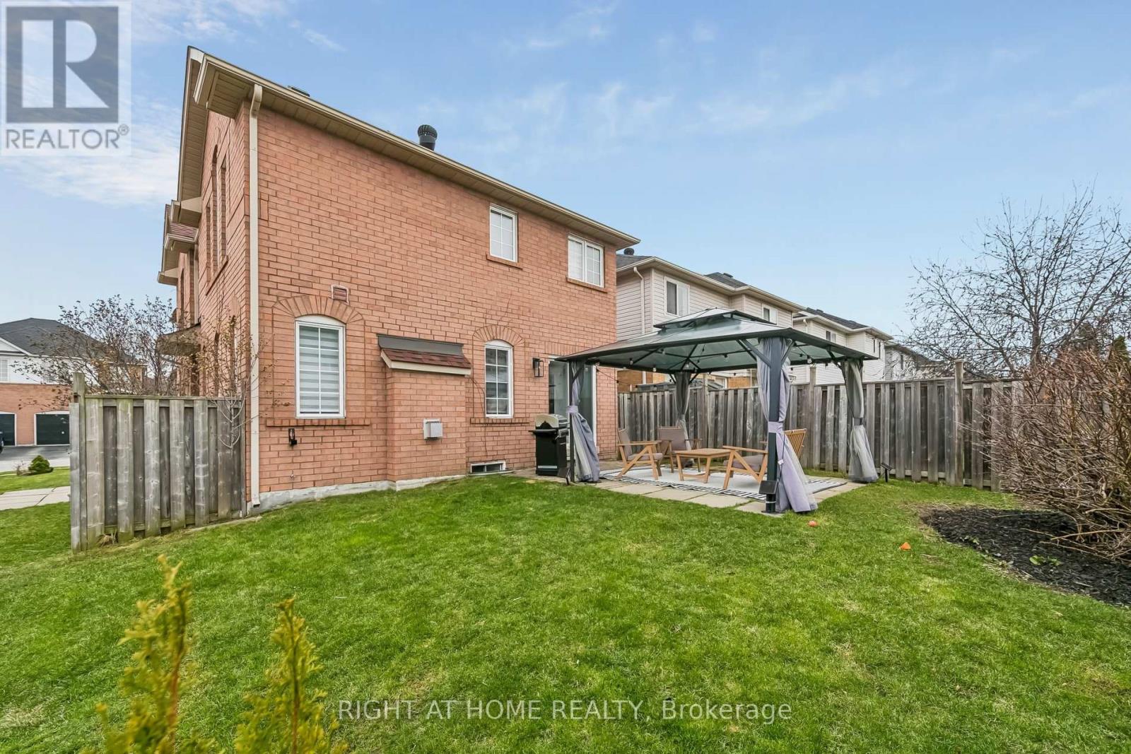 23 Coates Drive, Milton (De Dempsey), Ontario  L9T 5R4 - Photo 46 - W12955694