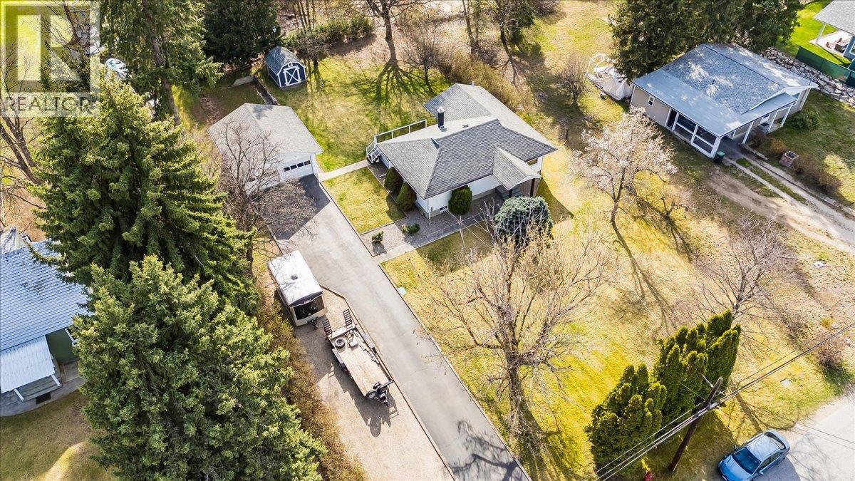 112 100th Street, Castlegar, British Columbia  V1N 3C5 - Photo 44 - 10383261