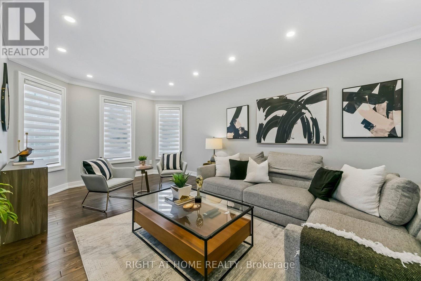 23 Coates Drive, Milton (De Dempsey), Ontario  L9T 5R4 - Photo 7 - W12955694