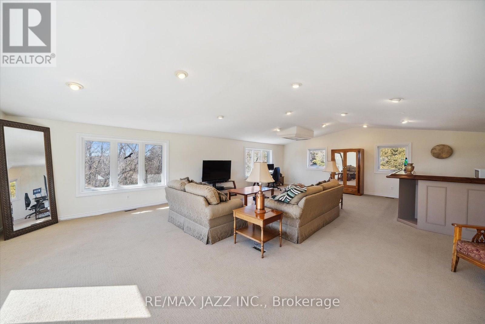 8733 Leskard Road, Clarington, Ontario  L0B 1M0 - Photo 21 - E13008366