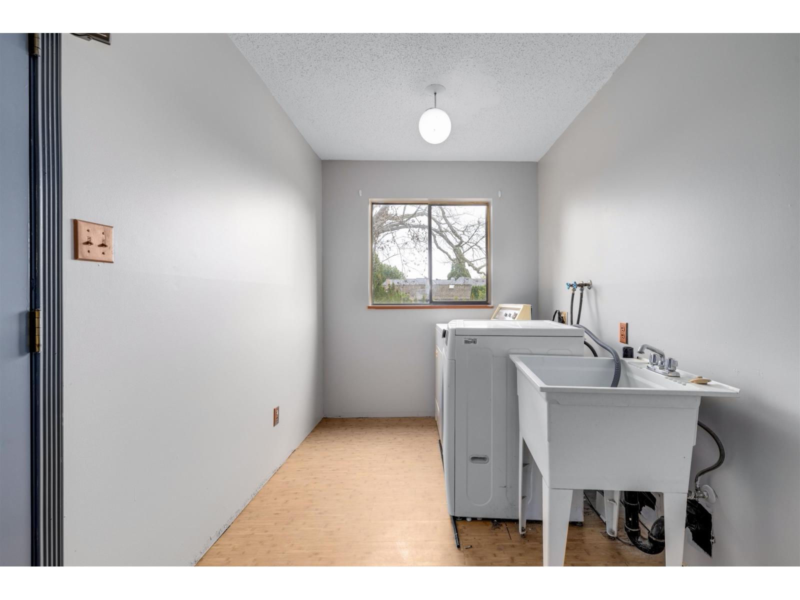 18208 21a Avenue, Surrey, British Columbia  V3Z 9W2 - Photo 14 - R3103771