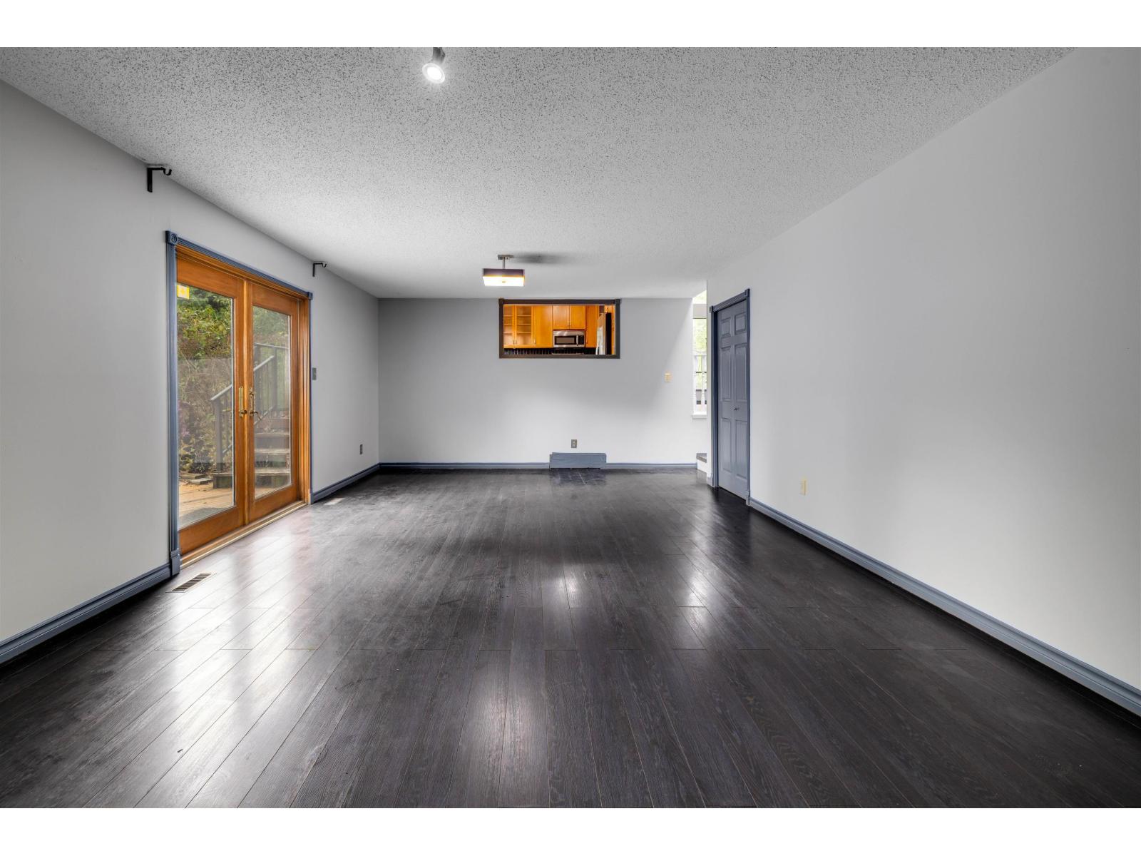 18208 21a Avenue, Surrey, British Columbia  V3Z 9W2 - Photo 12 - R3103771