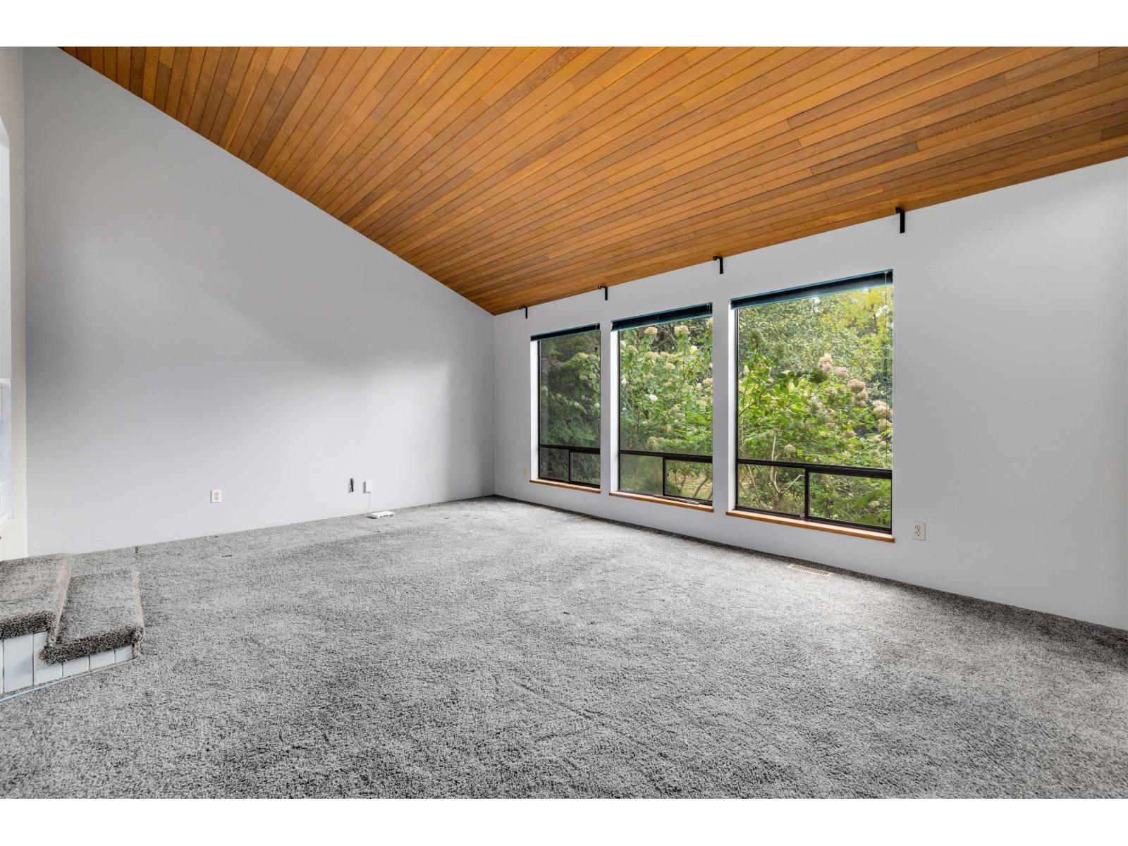 18208 21a Avenue, Surrey, British Columbia  V3Z 9W2 - Photo 5 - R3103771