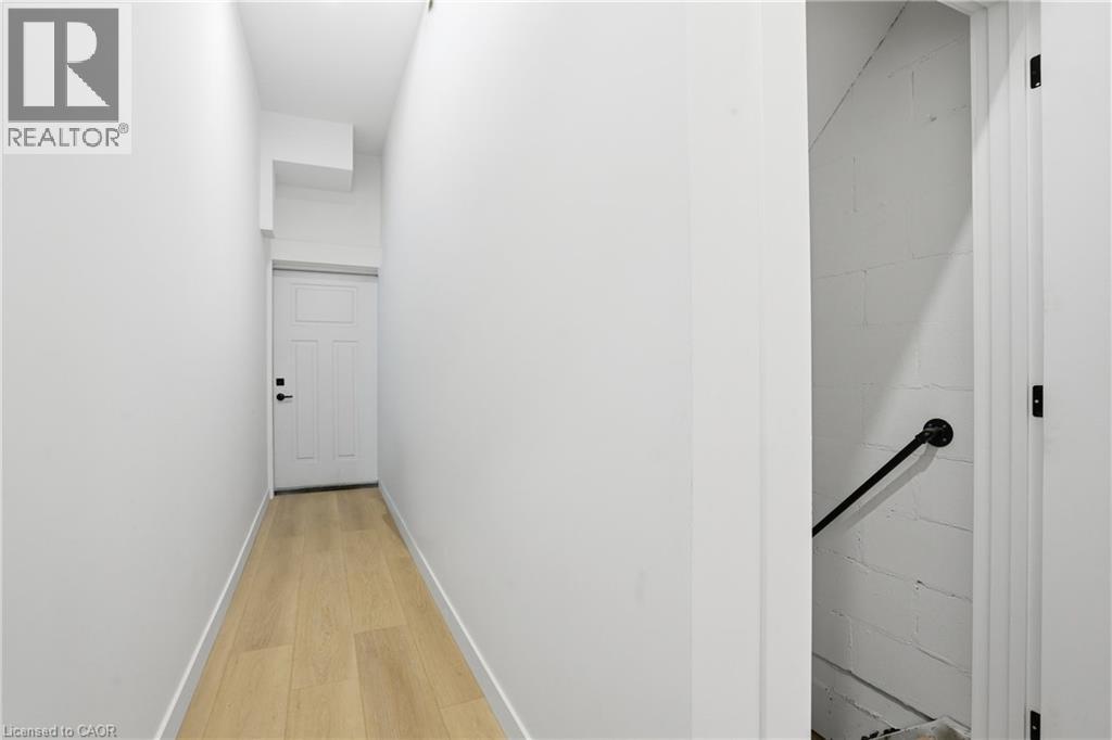 1110 Cannon Street E Unit# B, Hamilton, Ontario  L8L 2J6 - Photo 4 - 40821578