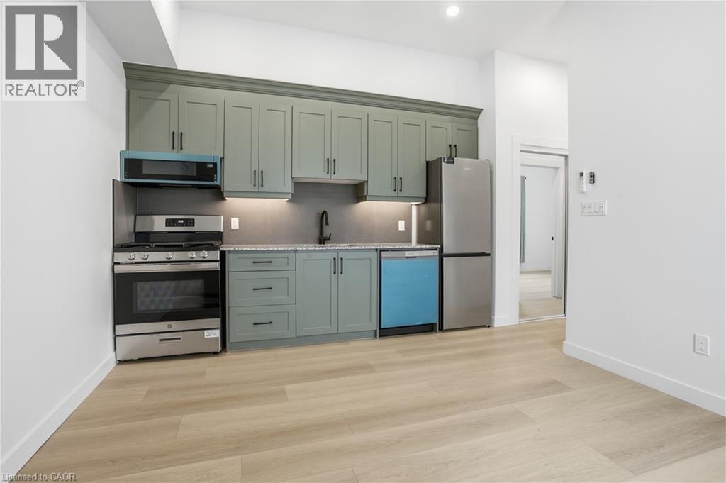 1110 Cannon Street E Unit# B, Hamilton, Ontario  L8L 2J6 - Photo 5 - 40821578