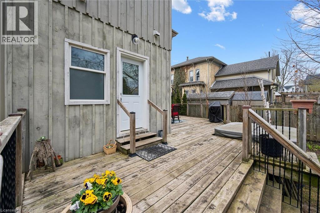 15 Samuel Street, Kitchener, Ontario  N2H 1N9 - Photo 39 - 40821197
